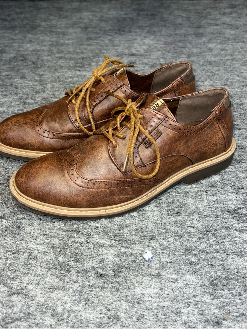 Kenneth Cole Men’s Wingtip Brown Shoes Size 7  oxford leather